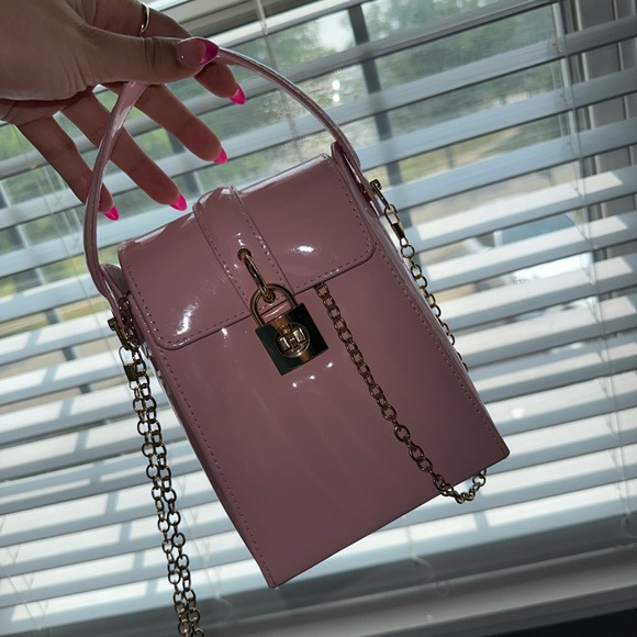 Pink purse- handle or with chain - Picture 1 of 2